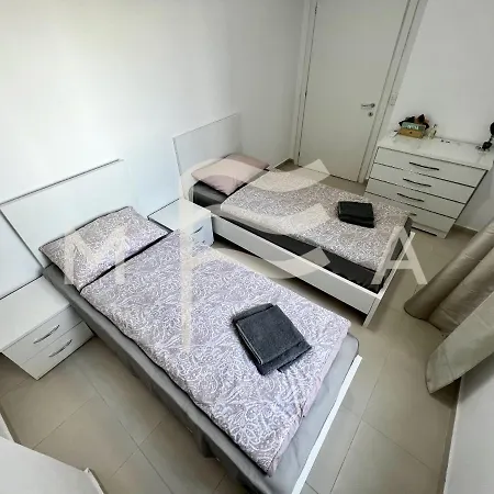 1 Bedroom Apartment, 677